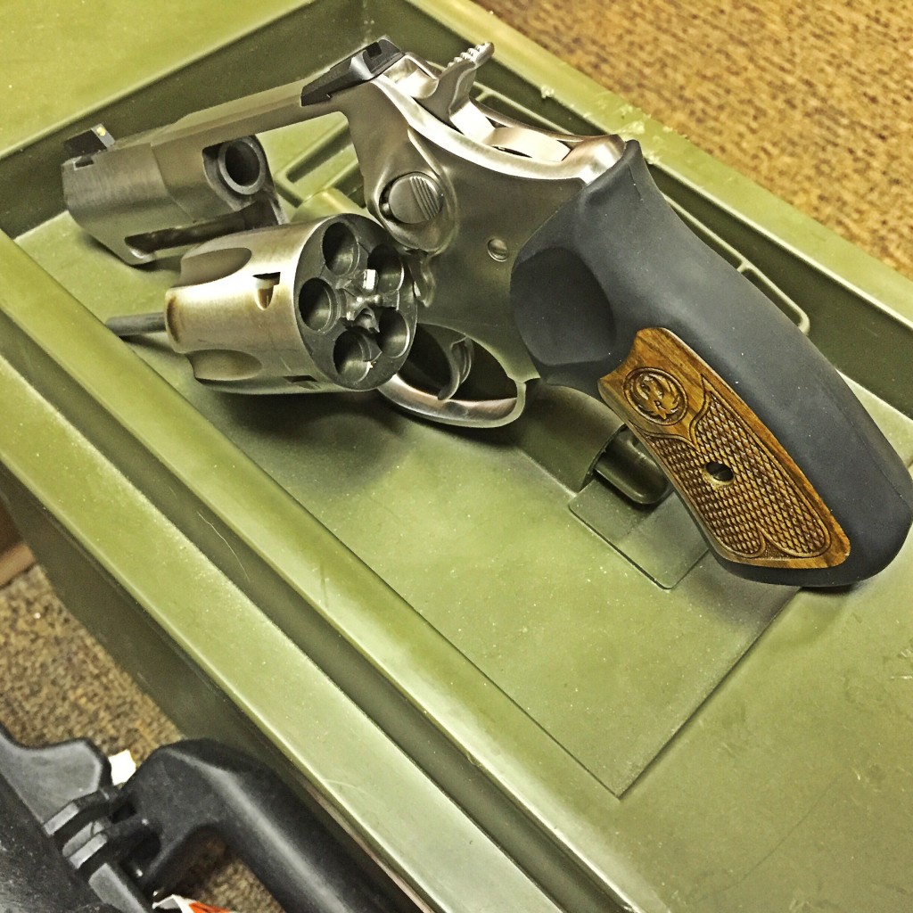 Revolver Tour 15 Ruger Sp101 Wiley Clapp Gun Nuts Media